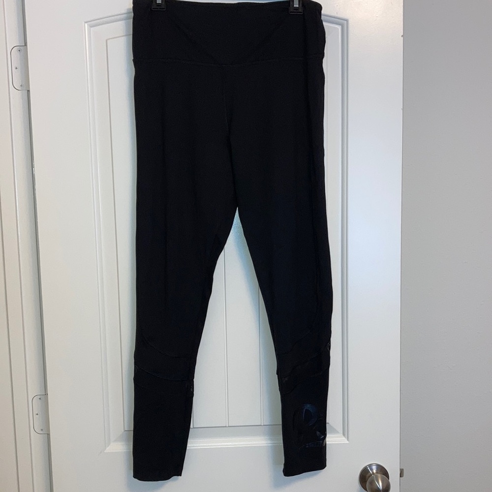 PINK Ultimate Leggings